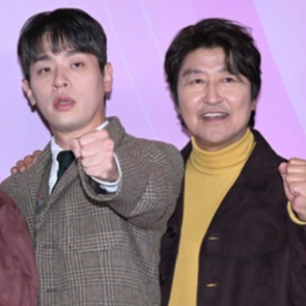 【PHOTO】ソン・ガンホ＆パク・ジョンミンら、映画「1勝」VIP試写会に出席