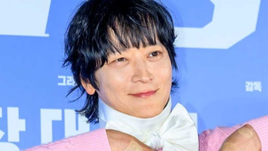 カン・ドンウォン、BTSのチャレンジに期待？アイドル役を演じた苦労を語る「尊敬するようになった」