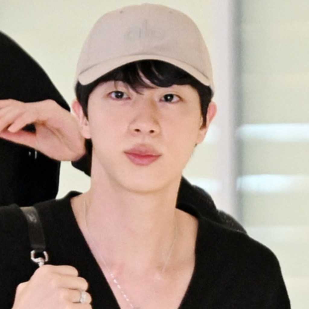 【PHOTO】BTS ジンからジョングクまで、北米ツアーを終えて韓国に到着(動画あり)