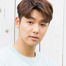 【PHOTO】「病院船」CNBLUE カン・ミンヒョク誰もが認める大先輩ハ・ジウォンとの共演“胸が高鳴った”