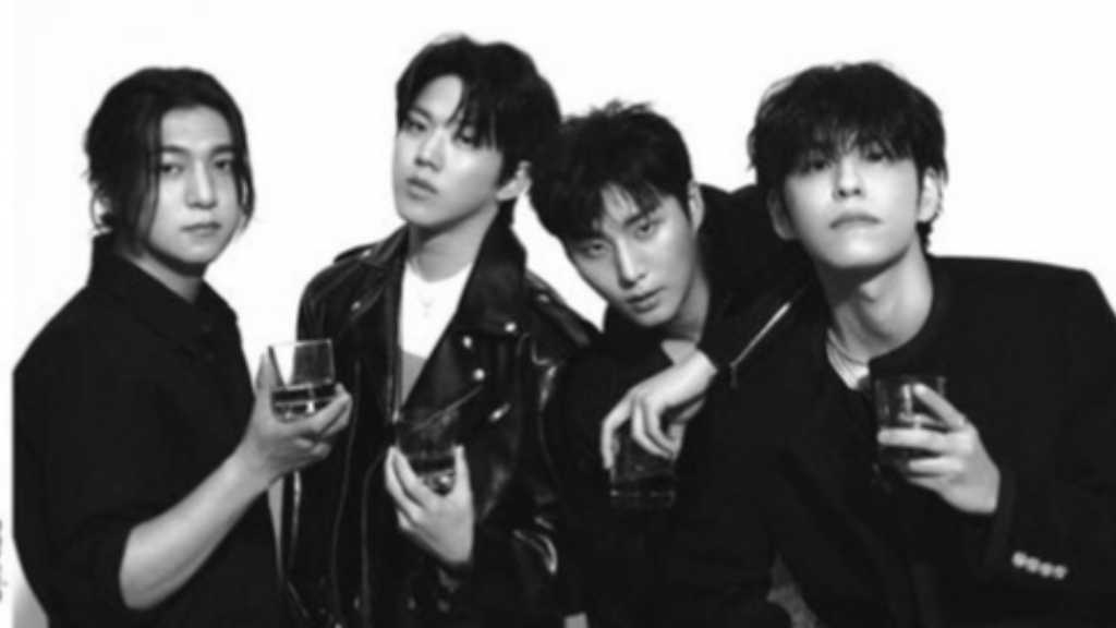 DAY6、デビュー10周年「ファンは恍惚に輝く存在、ルビーのよう」(動画あり)