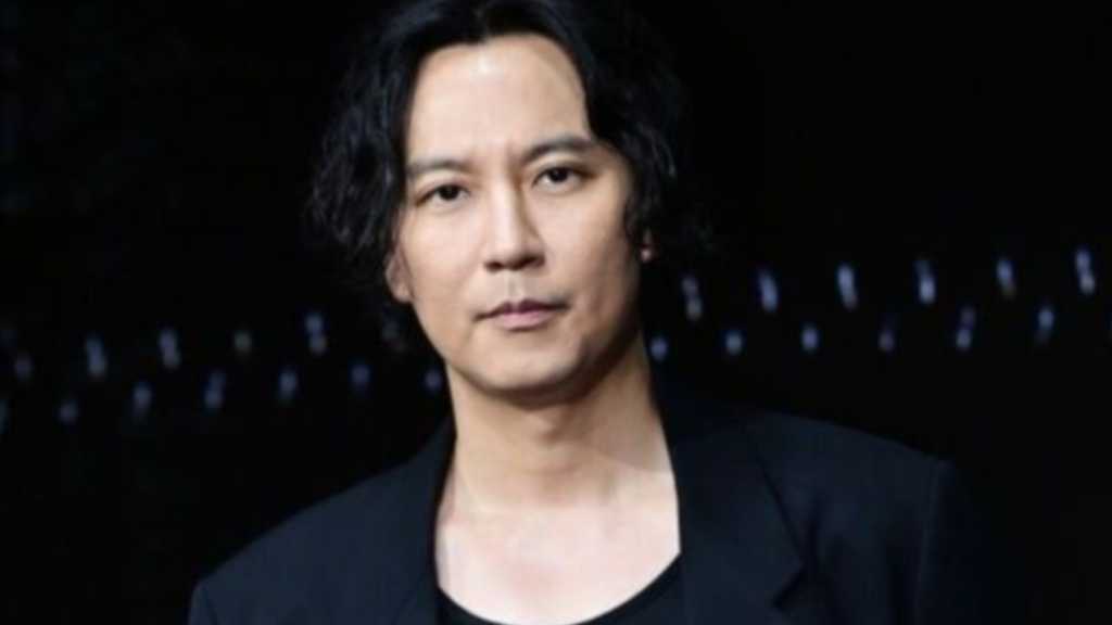 キム・ナムギル、映画「夢遊桃源図」への出演を前向きに検討中