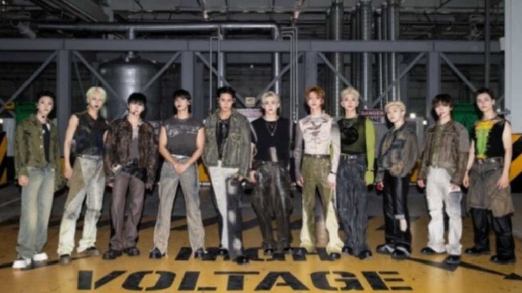 SEVENTEEN、アメリカの人気番組「The Kelly Clarkson Show」でステージを披露！