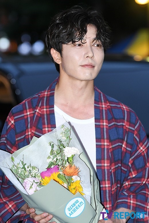 Photo キム ジェウク パク ミニョン アン ボヒョンら ドラマ 彼女の私生活 打ち上げに参加 Kstyle