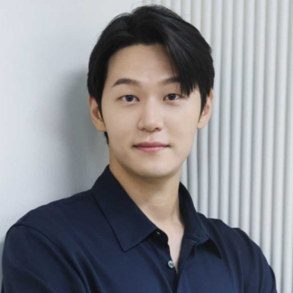 「エスクァイア」イ・ハクジュ“チョン・ヘビンとのロマンスシーンのため家で妻と練習した”