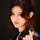 【PHOTO】NewJeans ダニエル、ブランド「イヴ・サンローラン・ボーテ」のイベントに出席