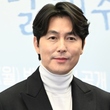 実子の存在認めたチョン・ウソン、度重なるニュースに衝撃相次ぐ…過去にイ・ジアとの交際騒動、共演女優との熱愛説も