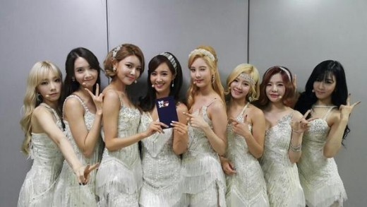少女時代 The Show 出演前の集合写真を公開 輝く美貌 Kstyle