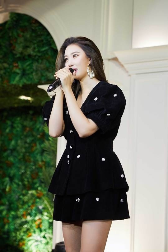 元wonder Girls ソンミ ファン同士の結婚式に参加 情熱的なステージでお祝い お幸せに Kstyle