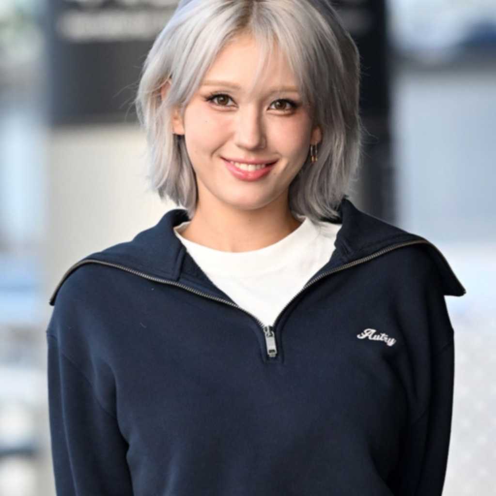 【PHOTO】チョン・ソミ、スケジュールのため日本へ…キュートな笑顔(動画あり)