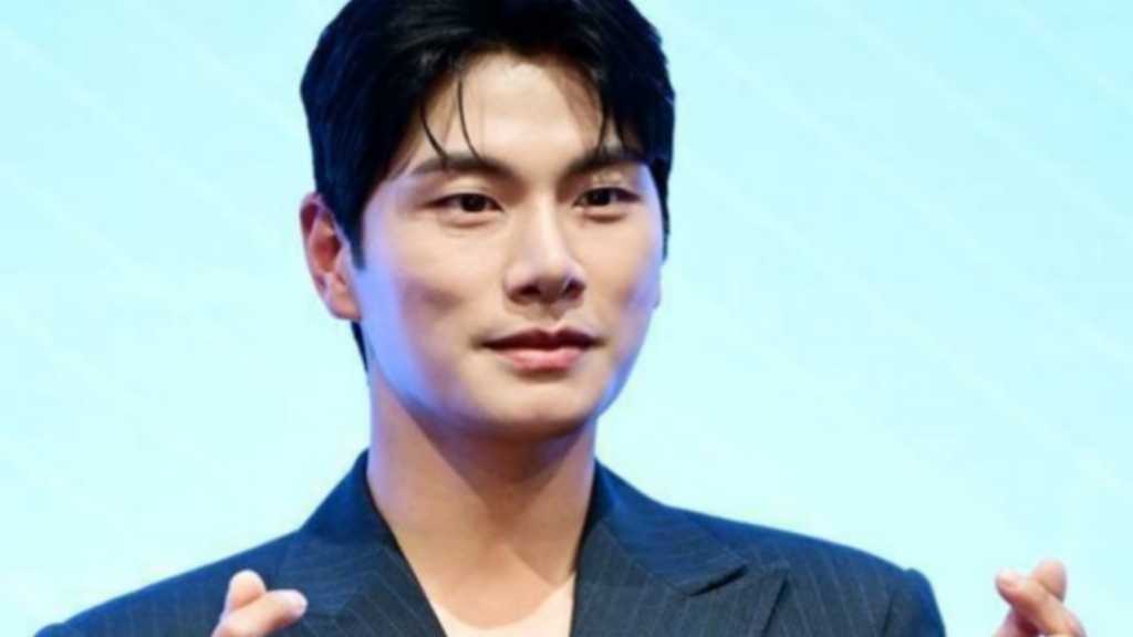 イ・イギョンのデマ暴露者、立場一変から…またもSNSアカウントを削除