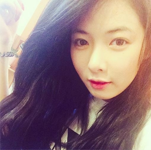 4minute キム ヒョナ すっぴん 美肌が際立つ清楚なセルフショットを公開 Kstyle