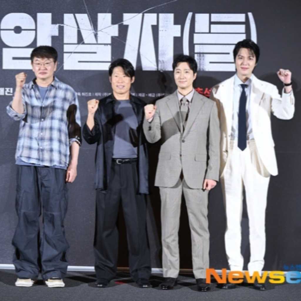 【PHOTO】ユ・ヘジン&イ・ミンホら、映画「暗殺者(たち)」制作報告会に出席