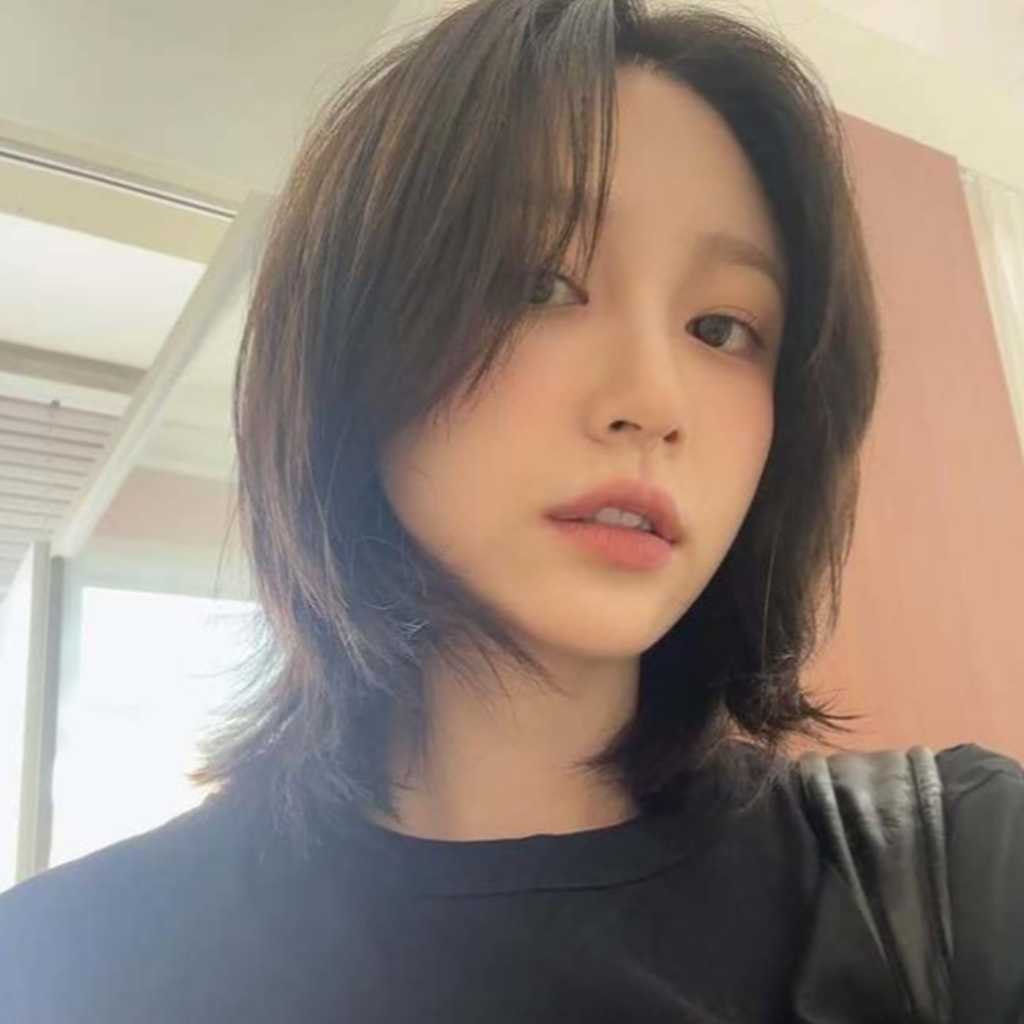 EXID ハニ、ヨガの指導者課程を修了「自分に親切になる方法を学んでいる」