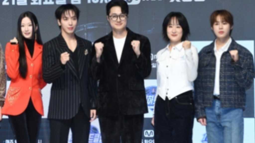 【PHOTO】ムン・ガヨン＆CNBLUE ジョン・ヨンファら、新サバイバル「STEAL HEART CLUB」制作発表会に出席
