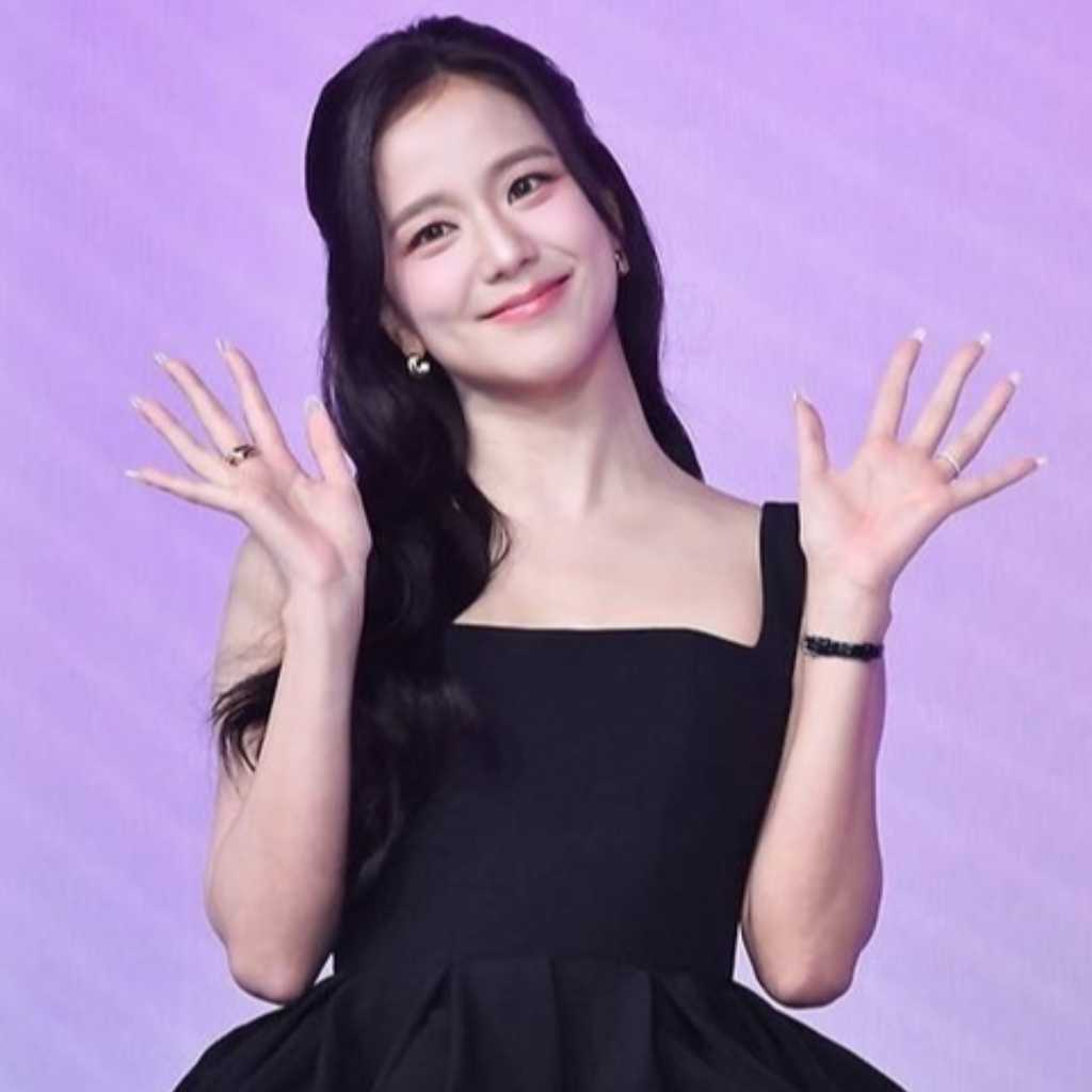 BLACKPINK ジス、明日の取材スケジュールが急遽キャンセルに…家族をめぐる騒動の余波か