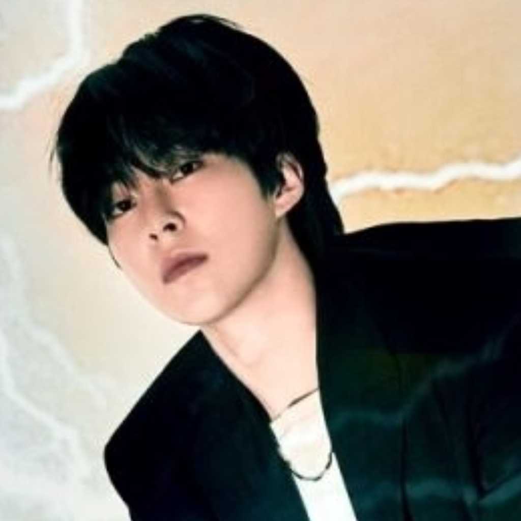 EXO シウミン、職業へのプライドを語る「過去に戻ってもアイドルになる」