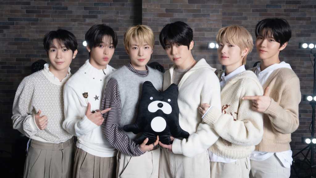 NCT WISH、2周年を迎えインタビューを公開…6人で行きたい旅行先とは？