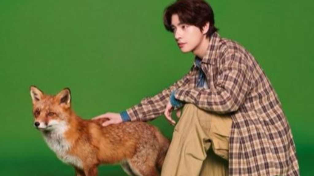 ENHYPEN ジェイク、動物を守る“ヴァンパイア活動家”に変身!8thミニアルバムのコンセプトフォト&フィルム公開