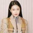 Red Velvet イェリ、秋の雰囲気溢れるセルフショットを公開…成熟した魅力