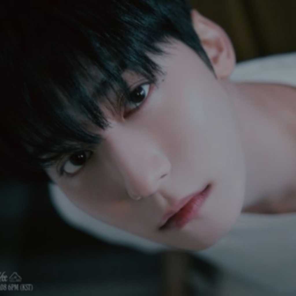 ONEUS コンヒ、初のソロシングル「I Just Want Love」コンセプトフォトを公開