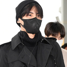 【PHOTO】SF9、単独コンサートのためアメリカへ出国…クマのぬいぐるみを持つ姿も