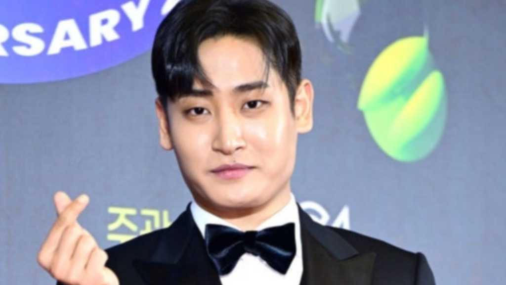 パク・ジェジョン、11月20日に除隊へ…当日はファンと対面で挨拶も