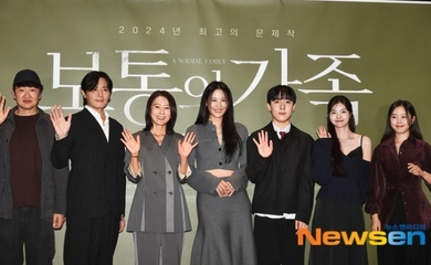 【PHOTO】チャン・ドンゴン＆キム・ヒエ＆スヒョンら、映画「満ち足りた家族」VIP試写会に出席