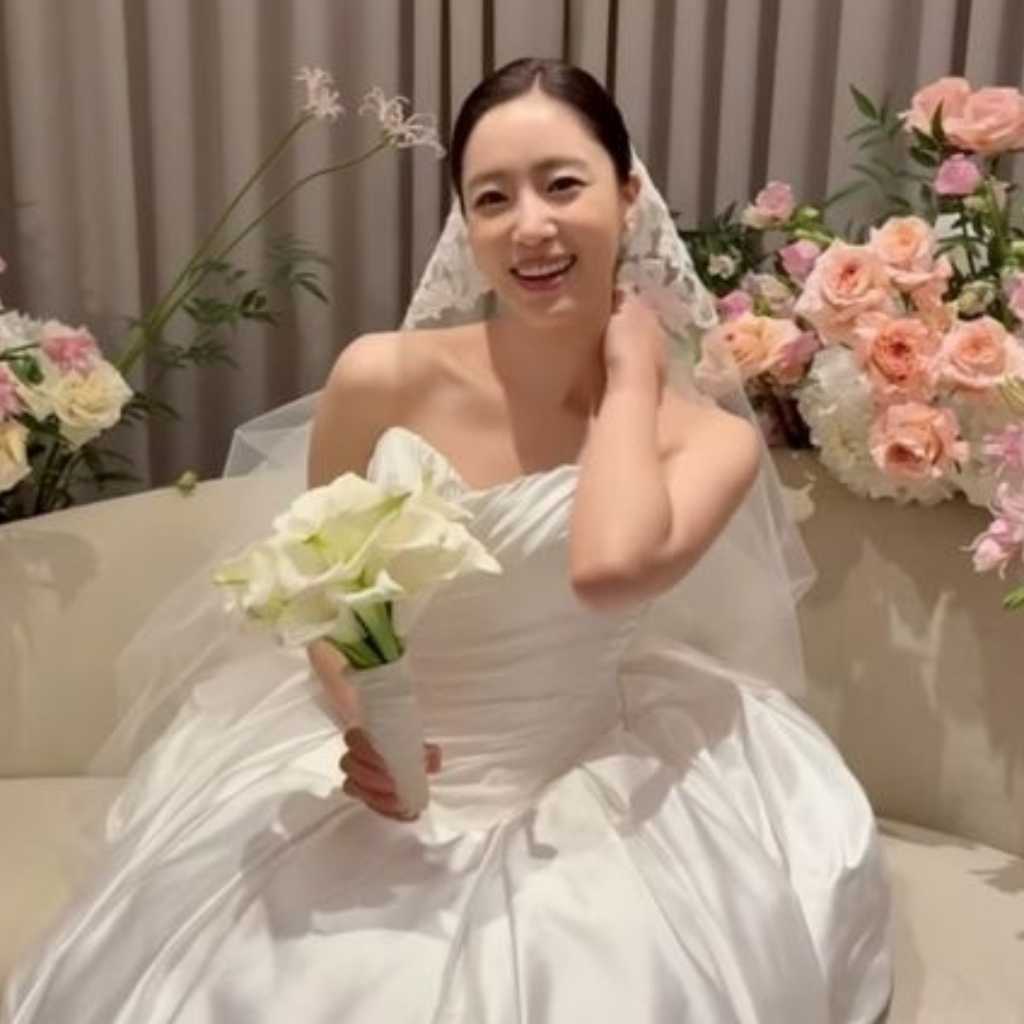 T-ARA ウンジョン、本日結婚！ハ・ジョンウやメンバーも出席…自ら祝歌を歌う姿も（動画あり）