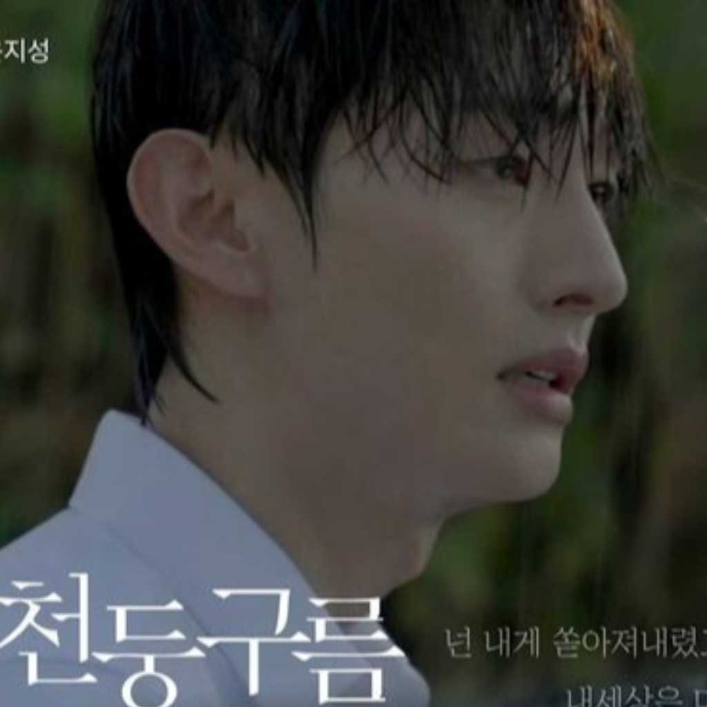 Wanna One出身ユン・ジソン＆チョン・リウ主演、BLドラマ「雷雲雨風」メインポスターを公開