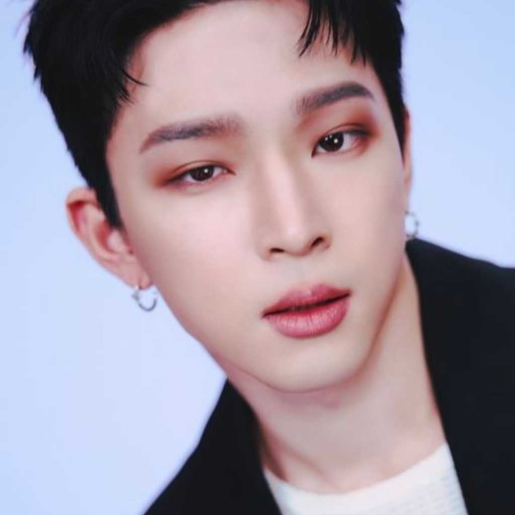 ONEUS イド、11thミニアルバム「5x」個人コンセプトフォト＆予告映像を公開