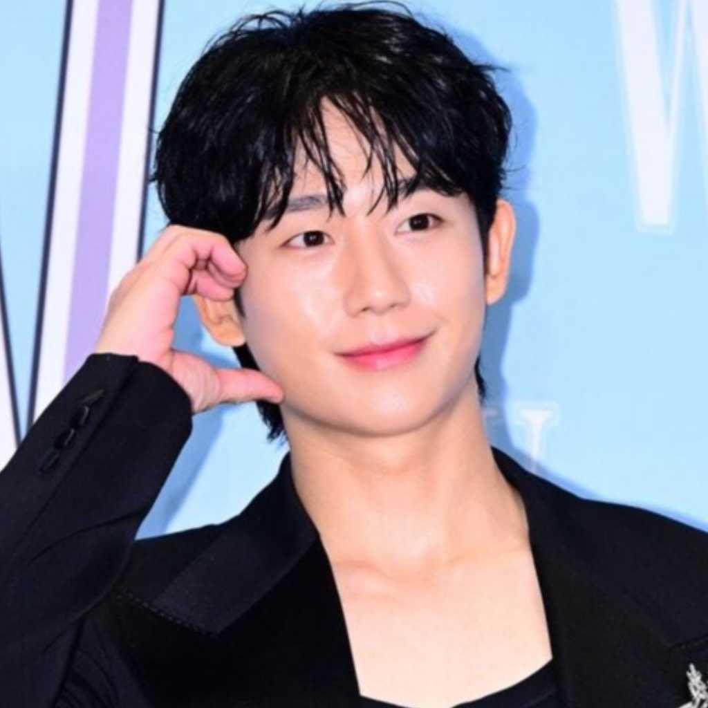 チョン・ヘイン、香港の大規模火災うけ…12月9日の蝋人形イベントが中止に