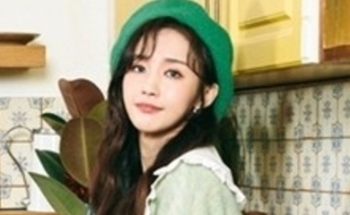 PURPLE KISS パク・ジウン＆ナ・ゴウン＆ドシ、新曲「My My」コンセプトフォトを公開