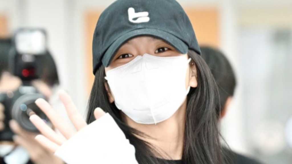 【PHOTO】BLACKPINK ジス、海外スケジュールのためアメリカへ出国（動画あり）