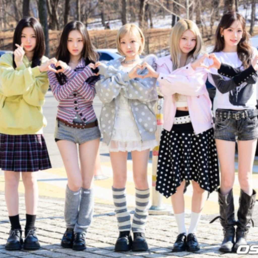 【PHOTO】KiiiKiii、ラジオ出演のため放送局へ