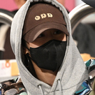 【PHOTO】T-ARA ジヨン、ウィズ対キウム・ヒーローズの試合を観戦…立って喜ぶ姿も