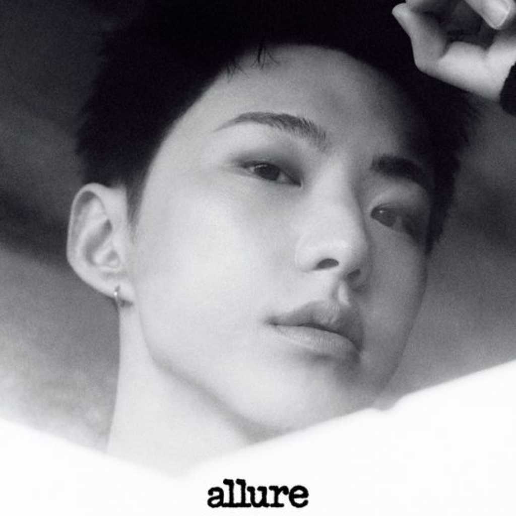 SEVENTEEN ホシ、入隊前最後のグラビアが公開…ファンへの思いも「時間を無駄にできない」