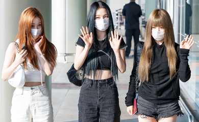 PHOTO】aespaのKARINA、WINTER、NINGNING「SMTOWN LIVE」出演のため