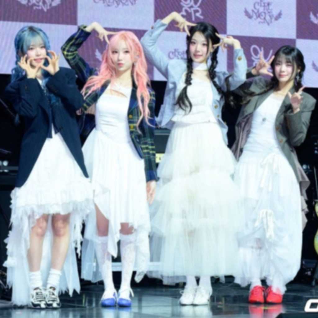 【PHOTO】QWER、4thミニアルバム「CEREMONY」発売記念ショーケースを開催