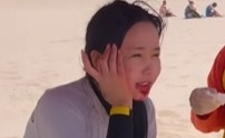 CRAYON POP ウェイ、人生初のヨーロッパ旅行で思わぬ事故に…現地で緊急手術（動画あり）