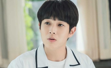 チェ・ウシク、驚きの童顔！31歳でも違和感のない制服姿が話題に…過去作品にも注目