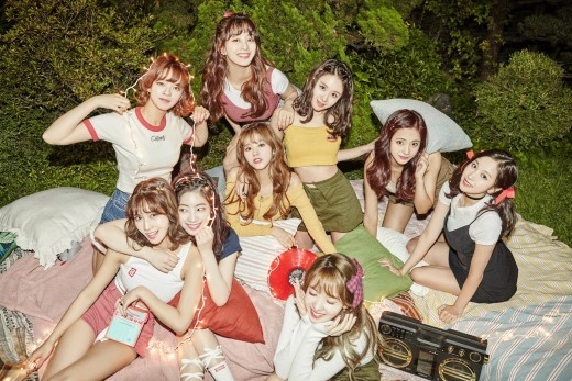 Twice Tt のmv再生回数が3億回を突破 韓国女性アーティスト史上初の記録 Kstyle