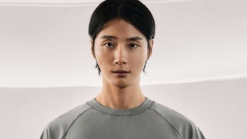 ユン・シユン、モダンな魅力全開の画報公開!実験的な感性で魅了