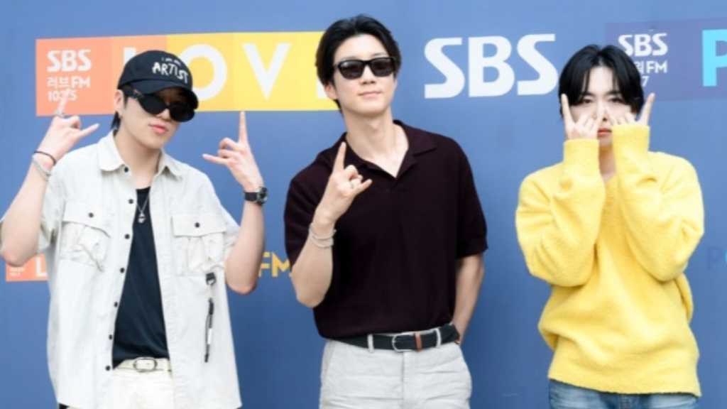 【PHOTO】WINNER「2時脱出Cultwo Show」出演のため放送局へ