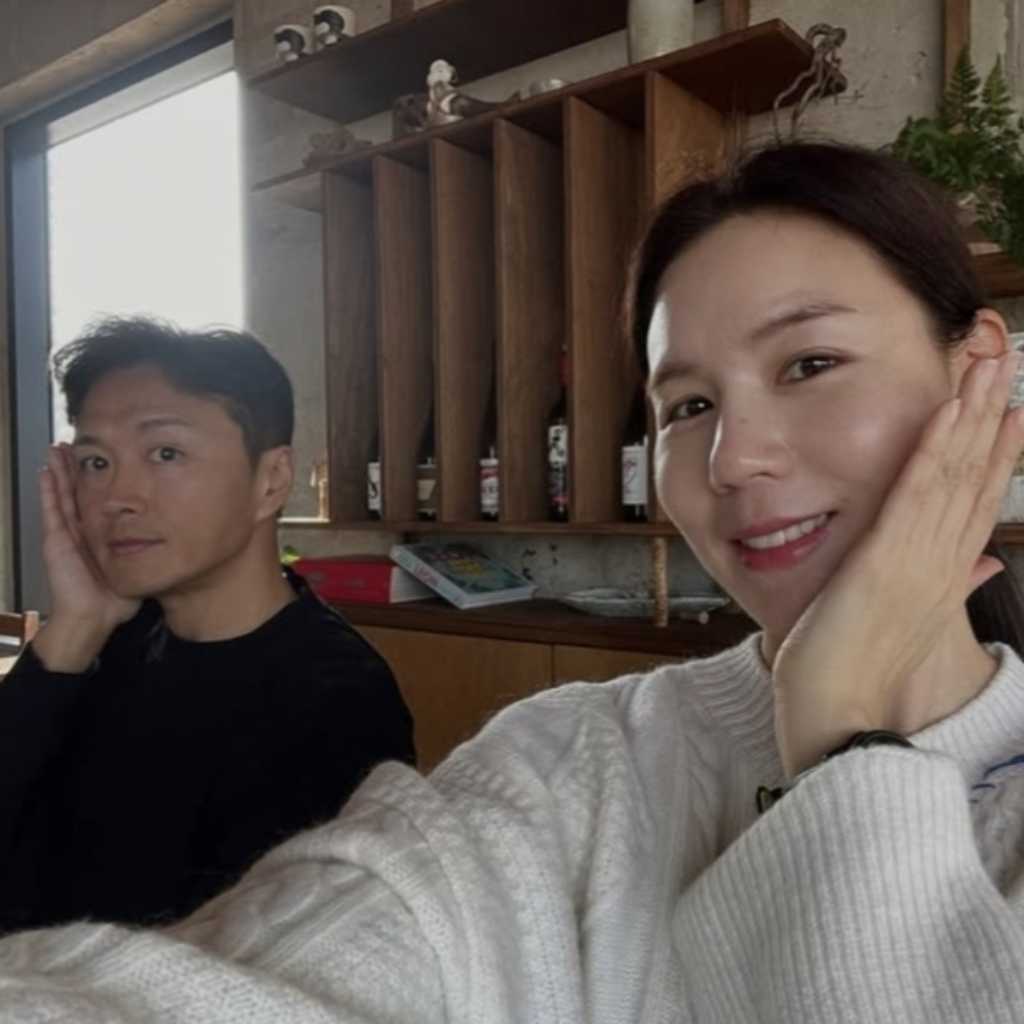 チン・テヒョン＆パク・シウン夫婦、2人の養女を迎えたことを明かす「法的養子縁組はまだ」