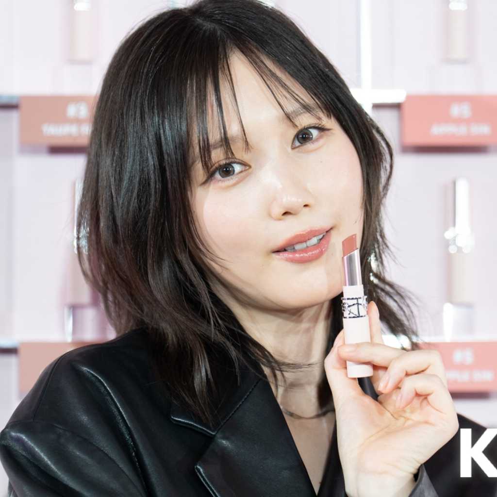 【PHOTO】本田翼、元日向坂46 齊藤京子、シシド・カフカ、YSLのイベントに登場！洗練された装いで登場