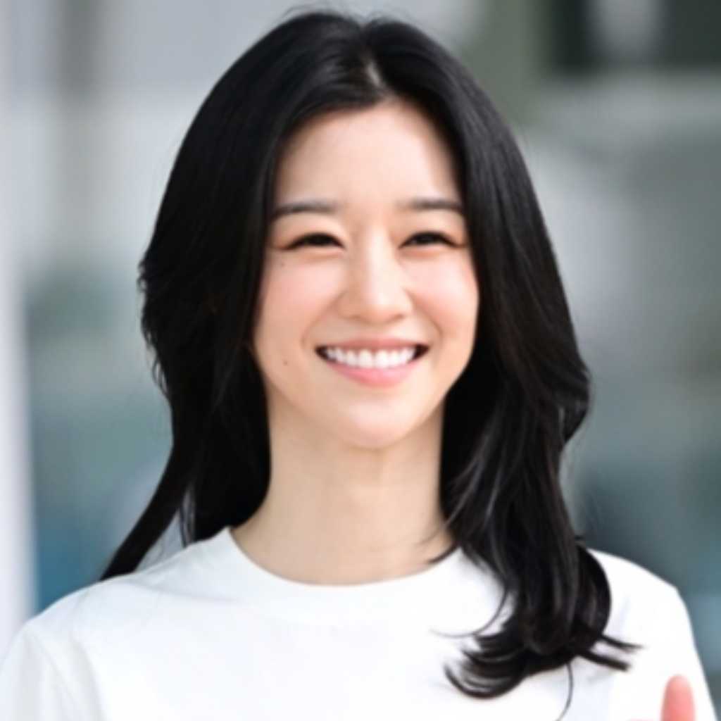 【PHOTO】ソ・イェジ、海外スケジュールのためベトナムへ出国…へそ出しコーデで登場