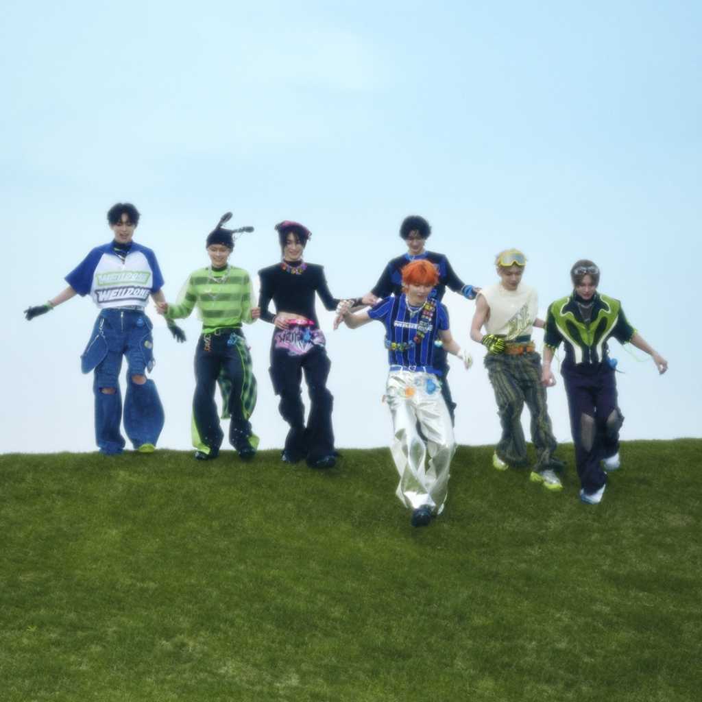 aoen、デビューシングル「青い太陽」# Dayバージョンのコンセプトフォト公開