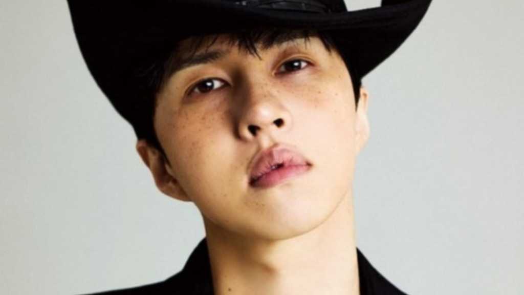 VIXX ケン、デビュー13周年を迎えたグループに愛情「本当に家族のよう…順番に電話をかけている」