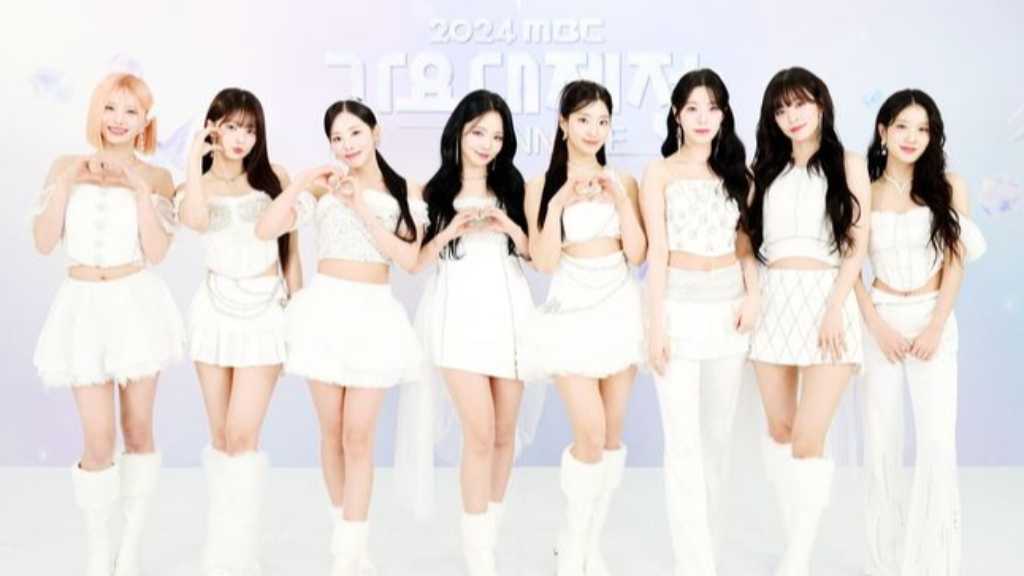 fromis_9「2024 MBC歌謡大祭典」で完全体での最後のステージを披露…涙を見せる場面も